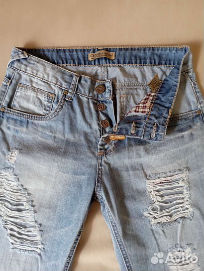 Джинсы 27