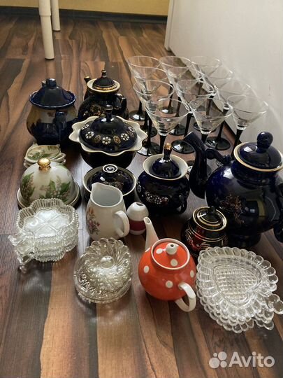 Чайники, сахарницы, посуда СССР (одним лотом)