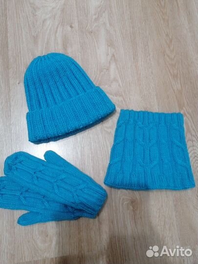 Шапка, снуд и варежки