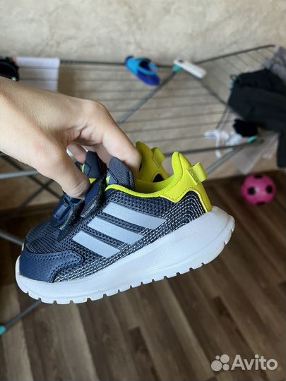 Кроссовки детские adidas оригинал 23 24 26 размеры