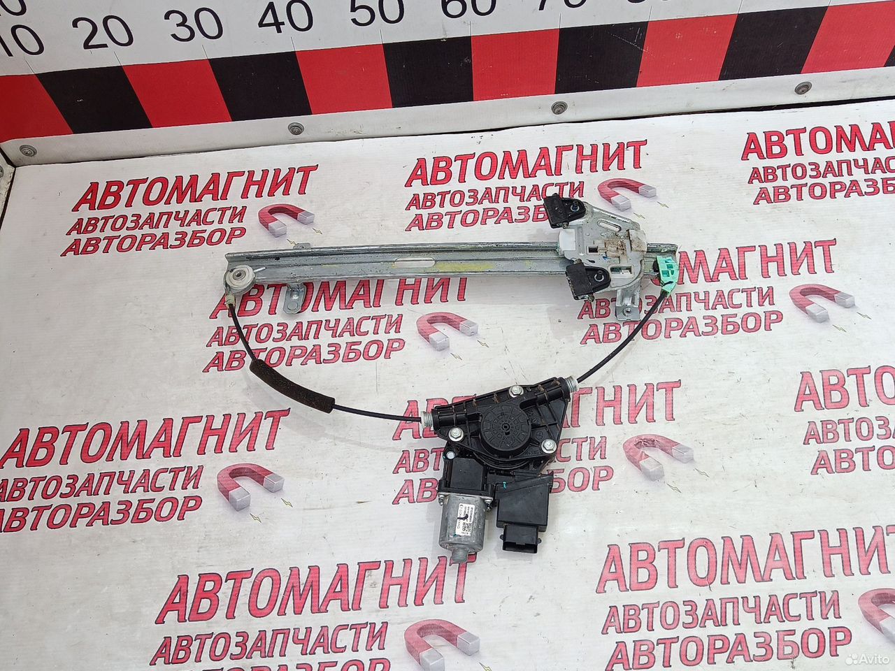 Стеклоподъемник передний левый Чанган CS35 plus