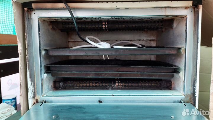 Духовой шкаф