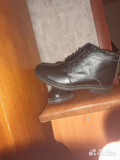 Ботинки мужские 42 новые