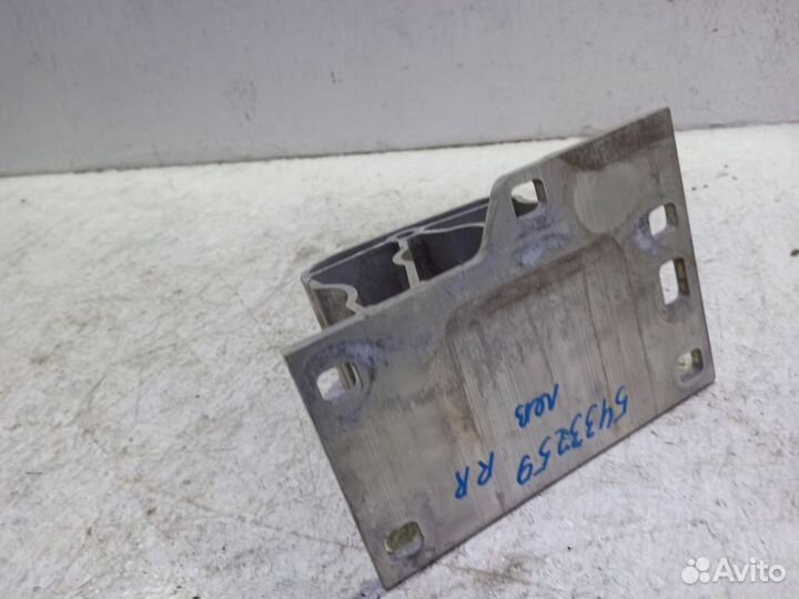 Кронштейн усилителя заднего бампера