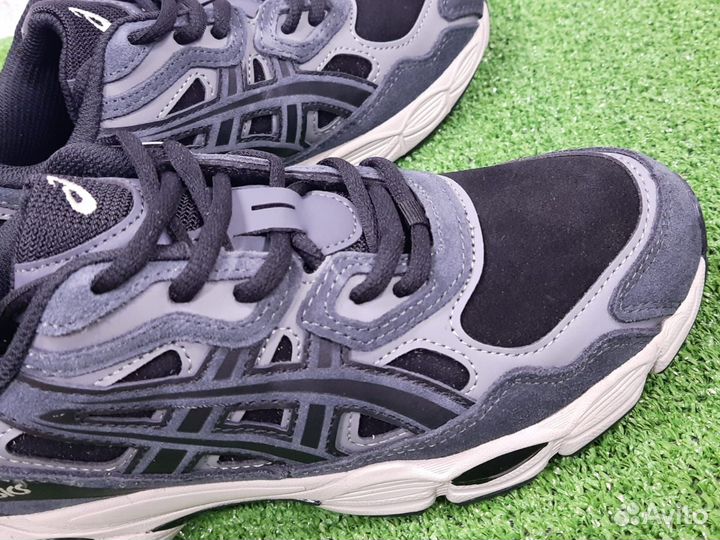 Кроссовки мужские демисезонные asics