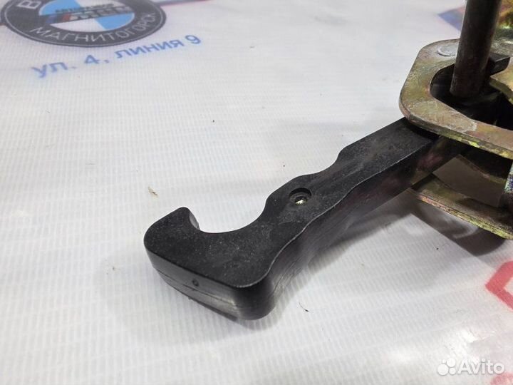 Ограничитель двери передний Bmw Х3 E83 М54В25 2004