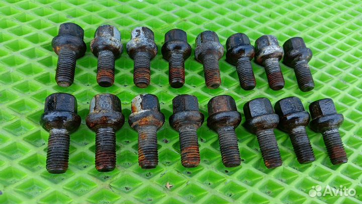 Болт колесный chery Amulet М11 10-14