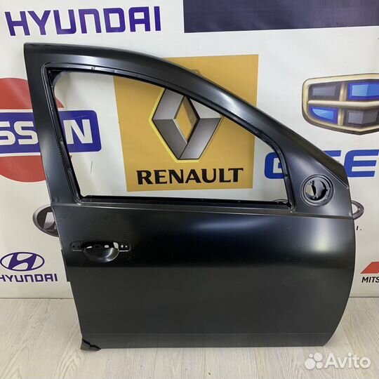 Дверь передняя Renault sandero Прав
