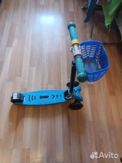 Самокат Y-Scoo