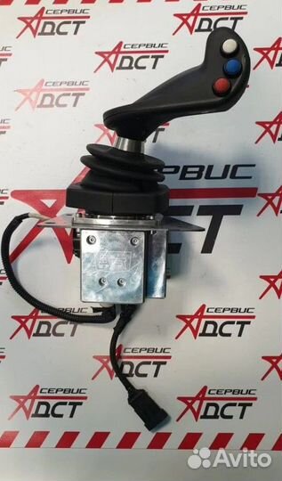 Джойстик дст левый для Трaктоpа Бульдoзера TM10