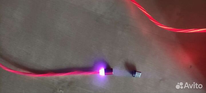 174. Магнитный светящийся кабель для зарядки