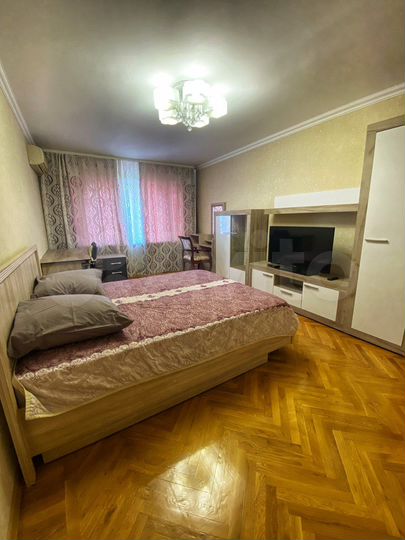 3-к. квартира, 74 м², 2/4 эт.