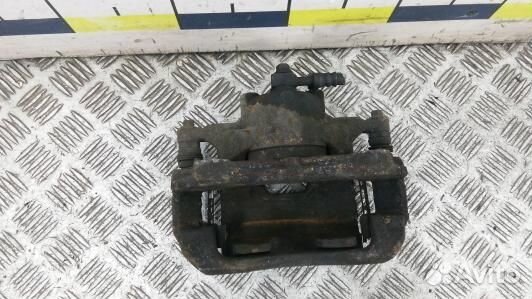 Суппорт тормозной передний правый opel astra J (7S