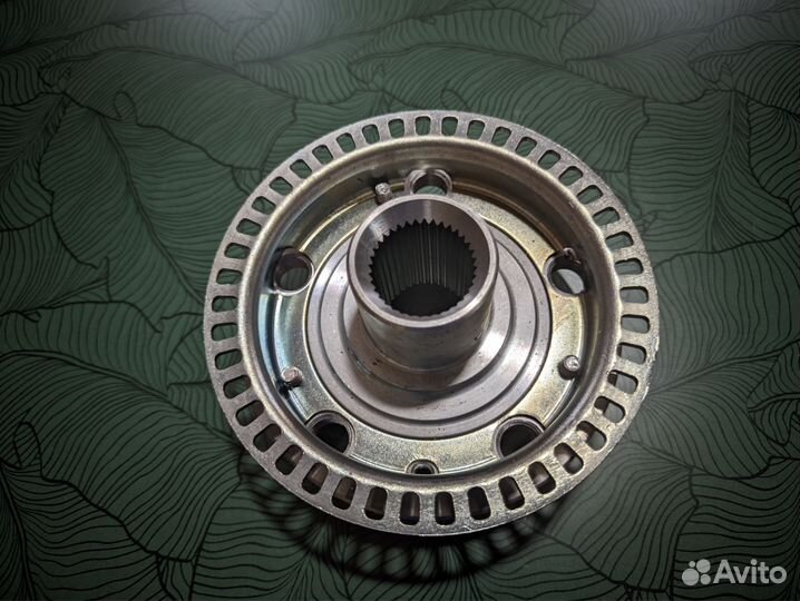 Ступица переднего колеса Audi