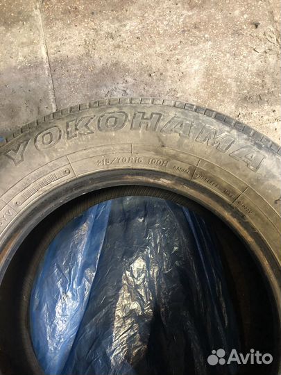 Yokohama Geolandar G033 215/70 R16