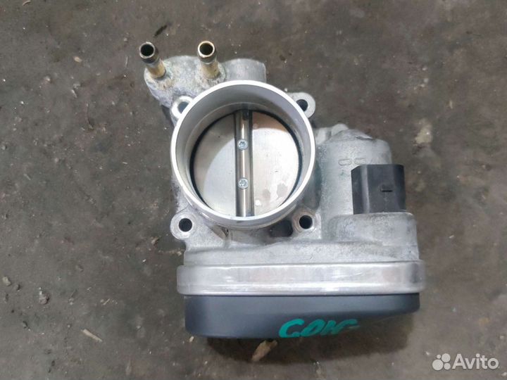 Дроссельная заслонка Volkswagen Golf 5 2.0