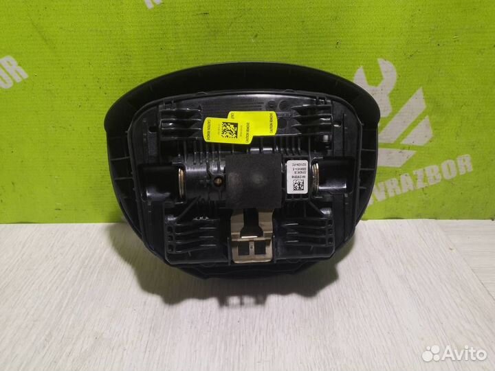 Подушка безопасности в руль Рено Меган 2