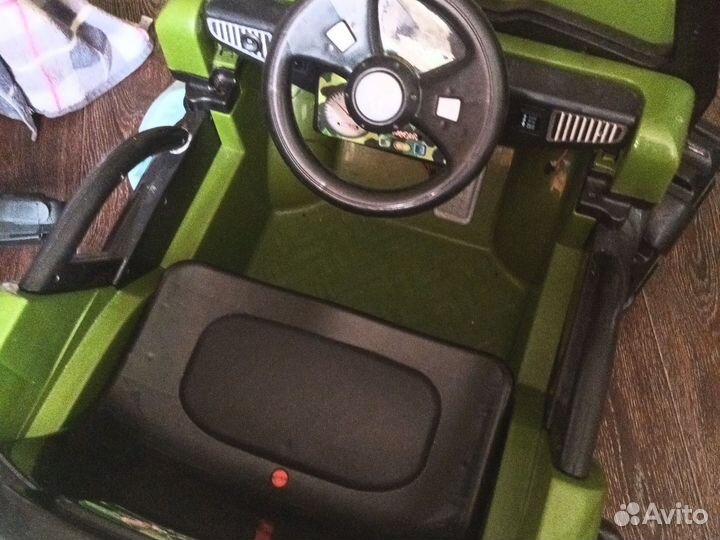 Детская машина электромобиль большая