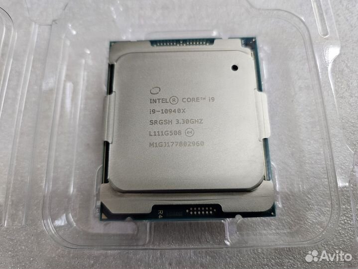 2066 Core i9-10940X 14/28 Turbo max 4.8GHz