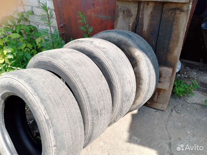 Toyo Open Country A/T 215/65 R16