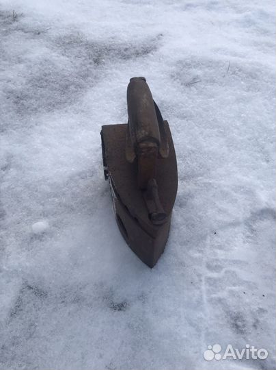 Утюг древний