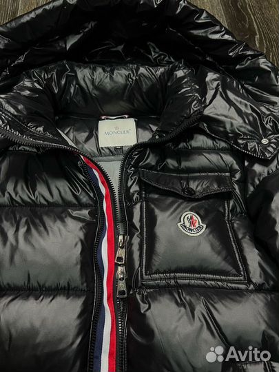 Пуховик moncler