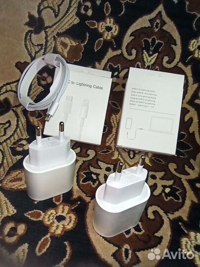 Зарядка на iPhone