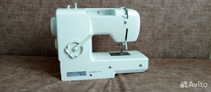 Швейная машинка