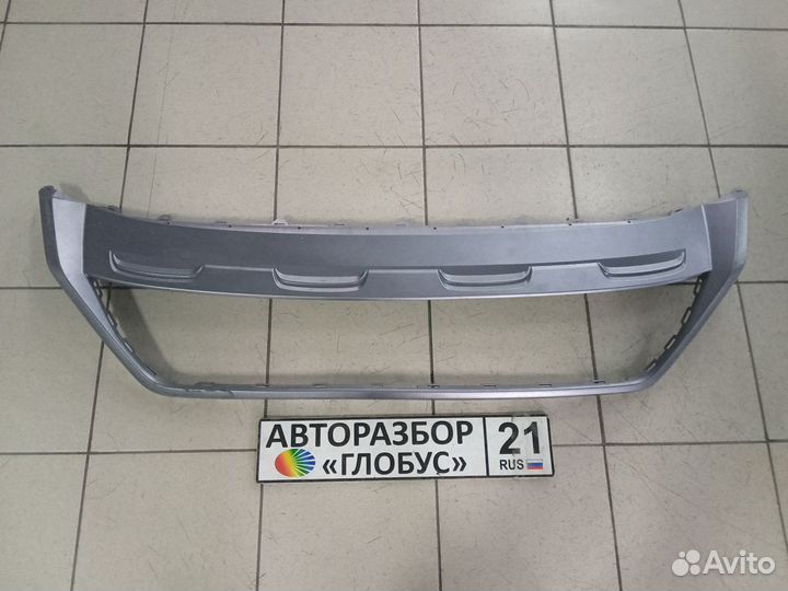 Накладка переднего бампера Volkswagen Tiguan