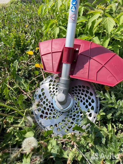 Триммер бензиновый 3.8 л.с. 2 года гарантии