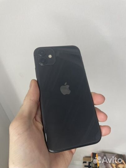 iPhone 11, 64 ГБ