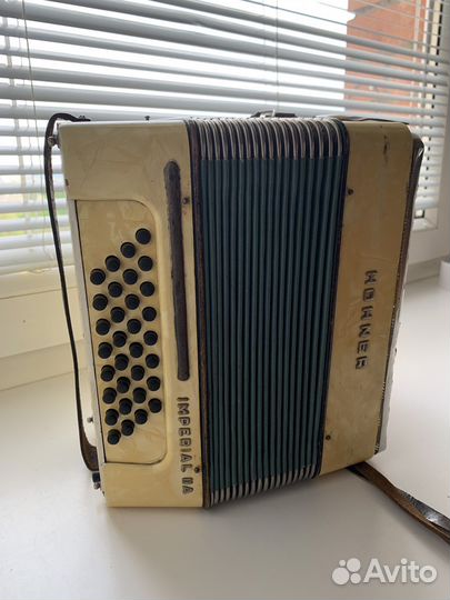 Аккордеон Hohner Imperial IIA