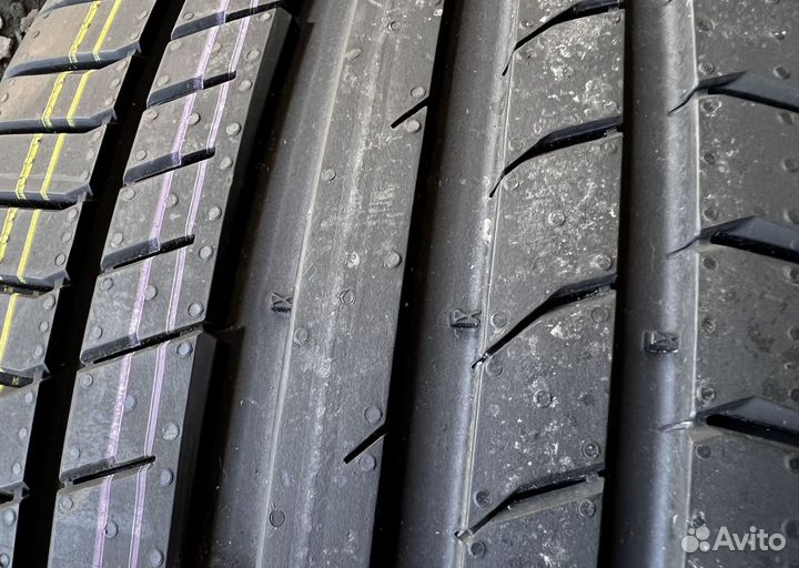 Continental SportContact 6 235/35 R19