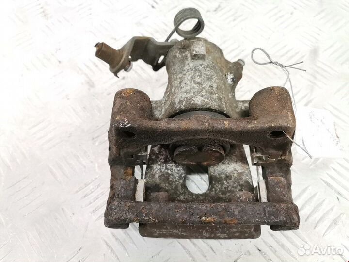 Суппорт задний левый для Opel Zafira A