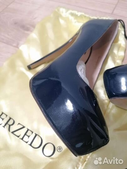 Туфли женские Gerzedo