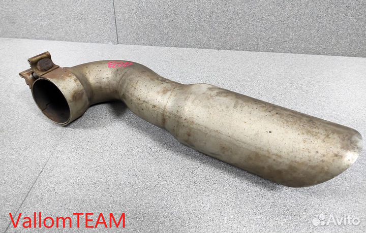 Лот Q273-1 Насадка трубы глушителя правая audi Q7