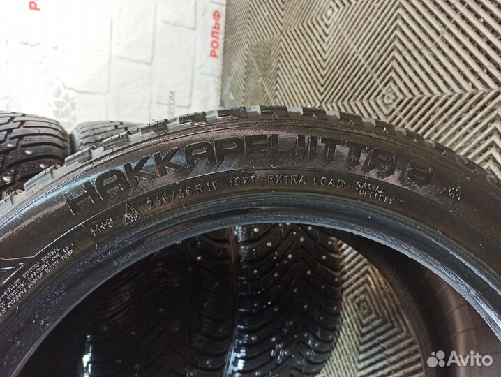 Nokian Tyres Hakkapeliitta 8 245/45 R19 102T