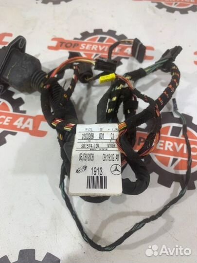 Проводка двери передняя левая Mercedes-Benz