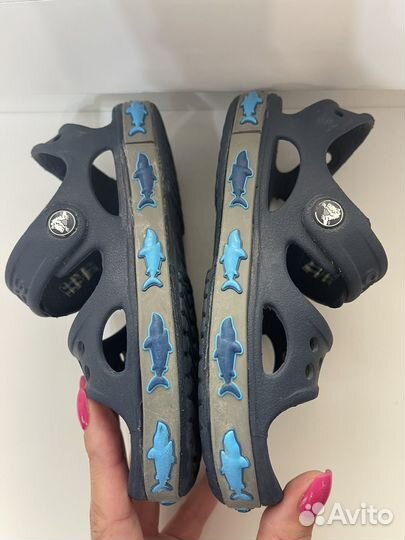 Crocs C 11 сандалии. В отличном состоянии