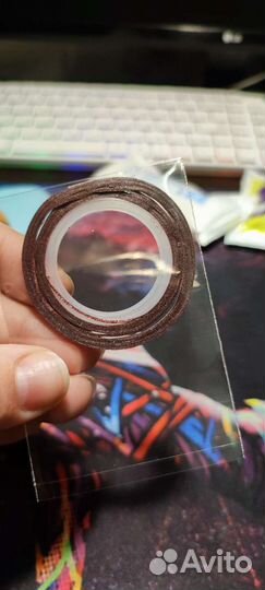 Блестящая лента для ногтей