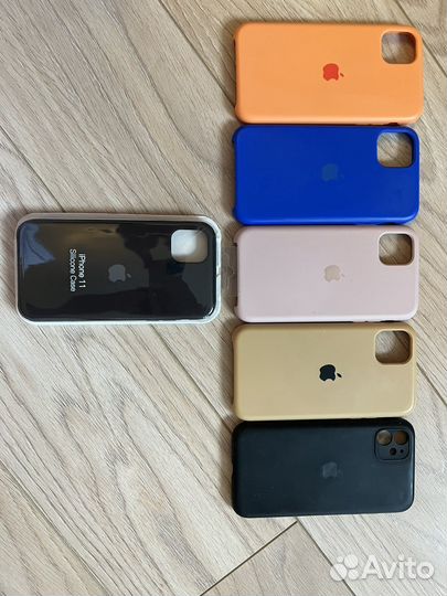 Чехол на iPhone 11