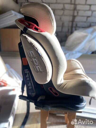 Автокресло capella