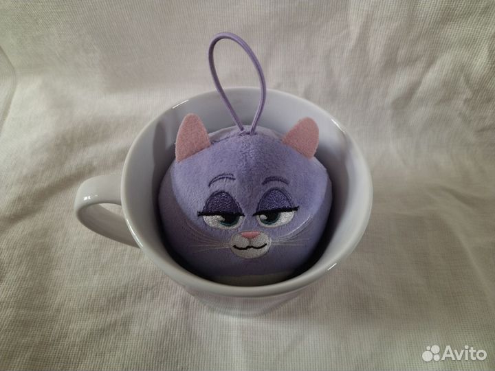 Мягкая игрушка Хлоя в кружке