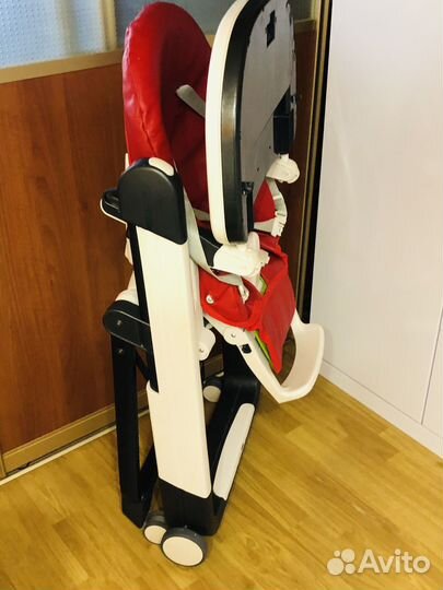 Детский стульчик для кормления peg perego