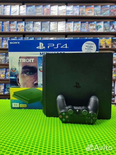 Sony playstation 4 PS4 slim 1tb