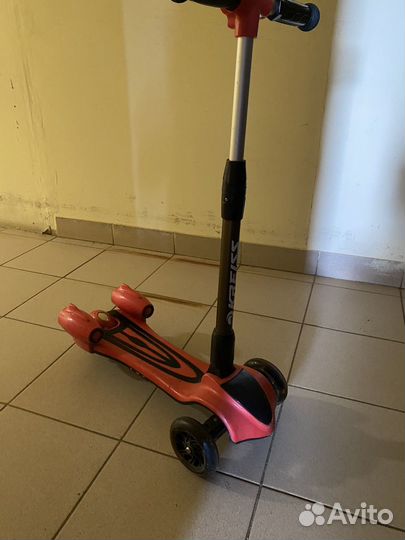 Самокат детский трехколесный