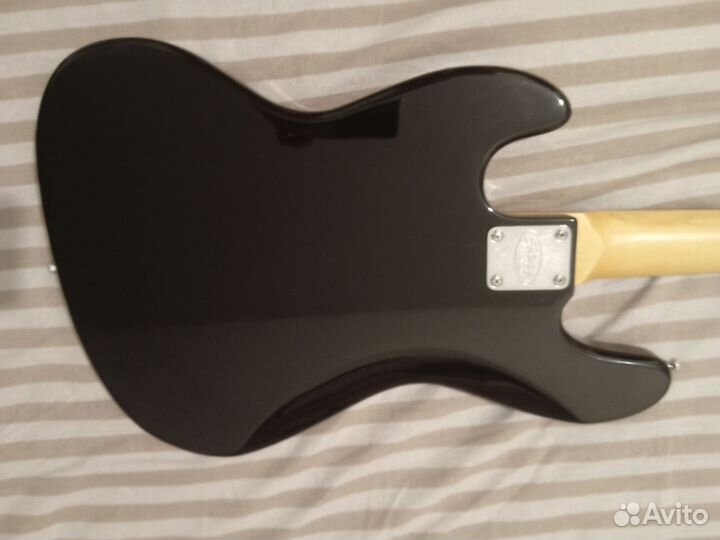 Бас гитара Stagg