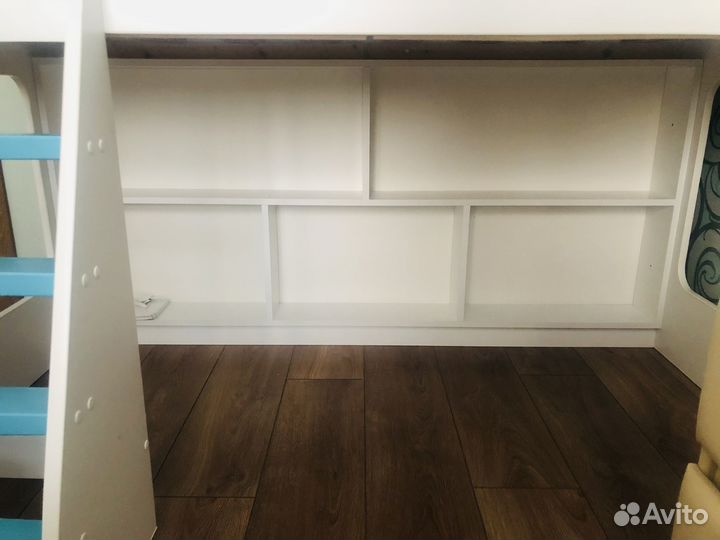 Детская кровать с матрасом