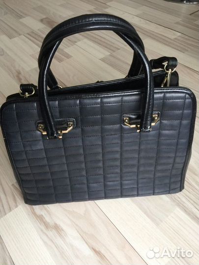 Сумка женакая в хорошем состоянии