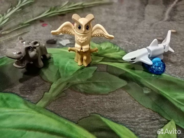 Игрушки из киндер natoons и др